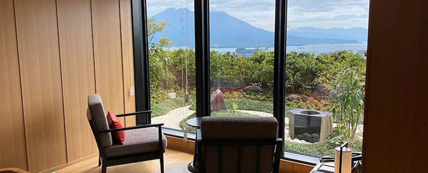 SHIROYAMA HOTEL kagoshima:桜島を望む客室