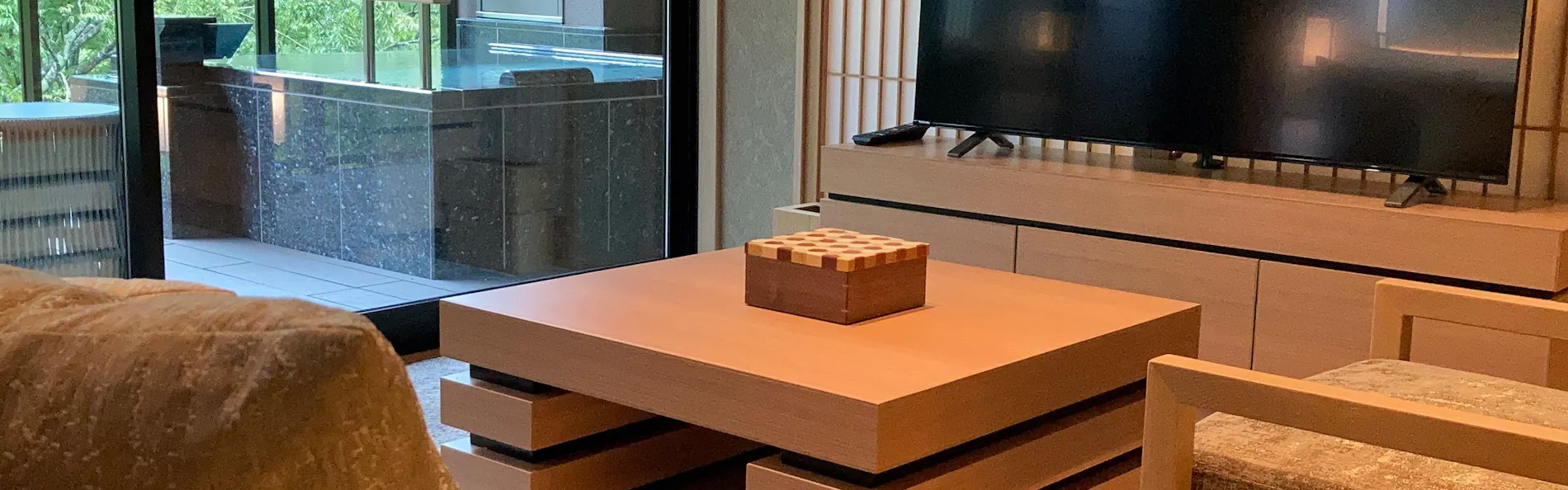 はつはな