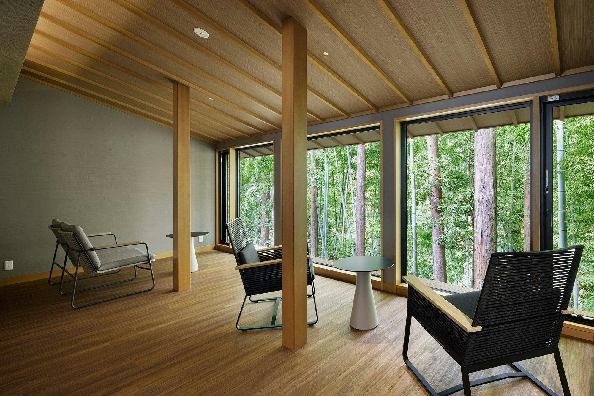 ห้องพักผ่อนหลังอาบน้ำ "Yunagari Lounge"