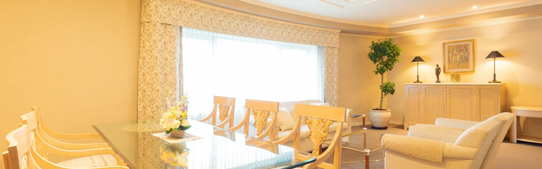 THE SAIHOKUKAN HOTEL(長野ホテル犀北館)