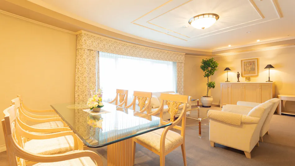 THE SAIHOKUKAN HOTEL (Nagano Hotel Saihokukan)