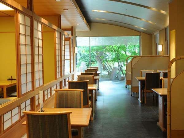 THE SAIHOKUKAN HOTEL(長野ホテル犀北館)