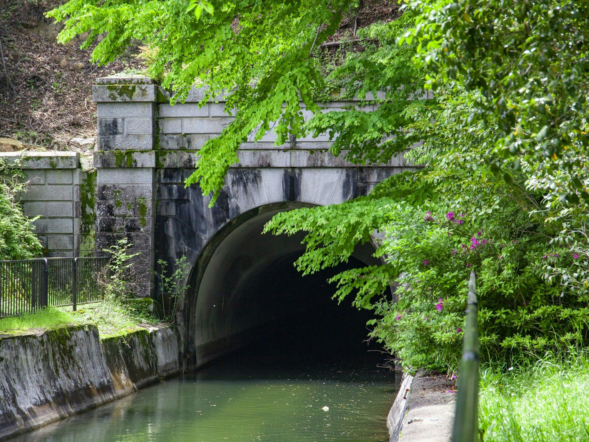 Yamashina - Imej Terusan Biwa.