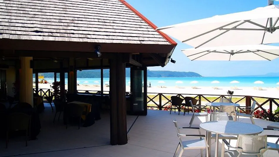 Okuma Private Beach & Resort