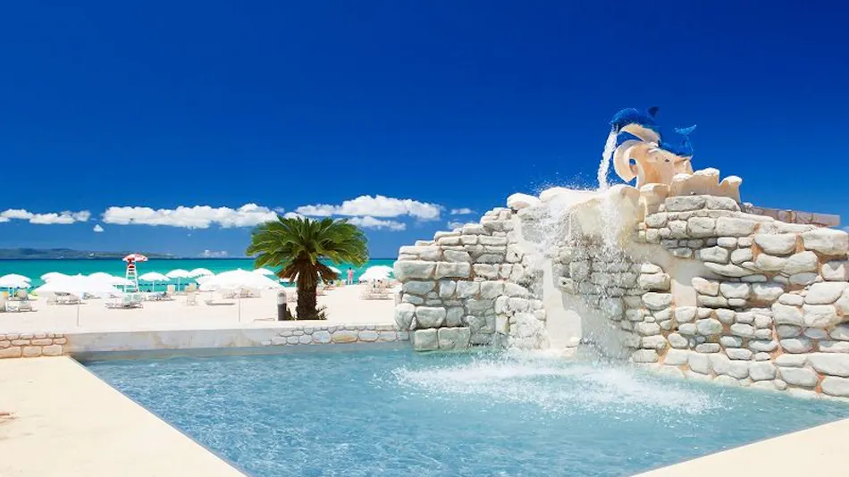 Okuma Private Beach & Resort