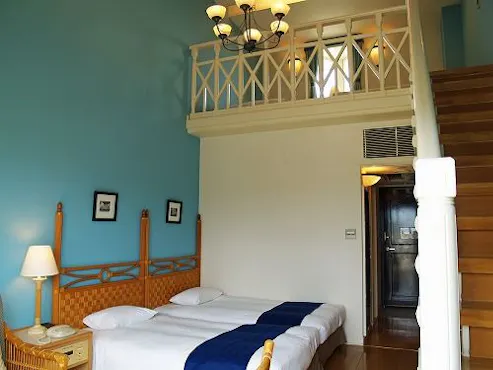 棕榈别墅复式套房(41平方米/禁烟)