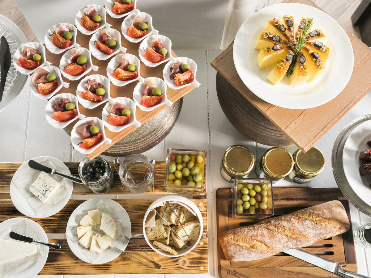 海风早餐／仅限俱乐部酒廊使用者