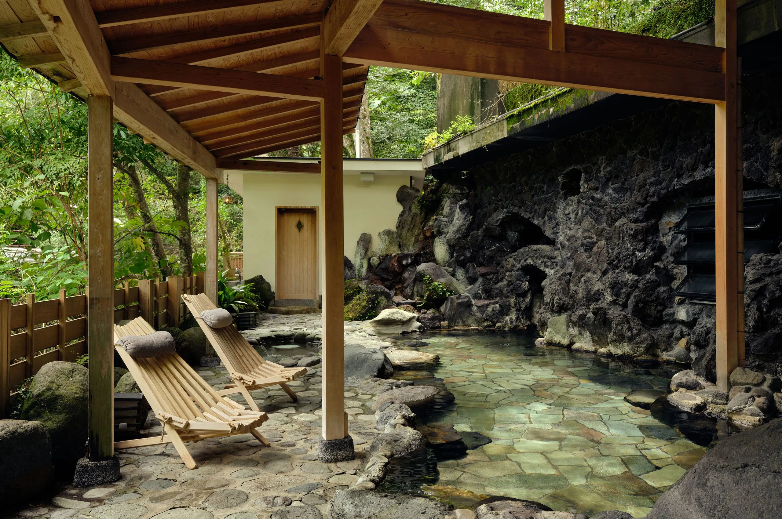 おちあいろうの天狗の湯(一休.comの宿泊プランを見る)