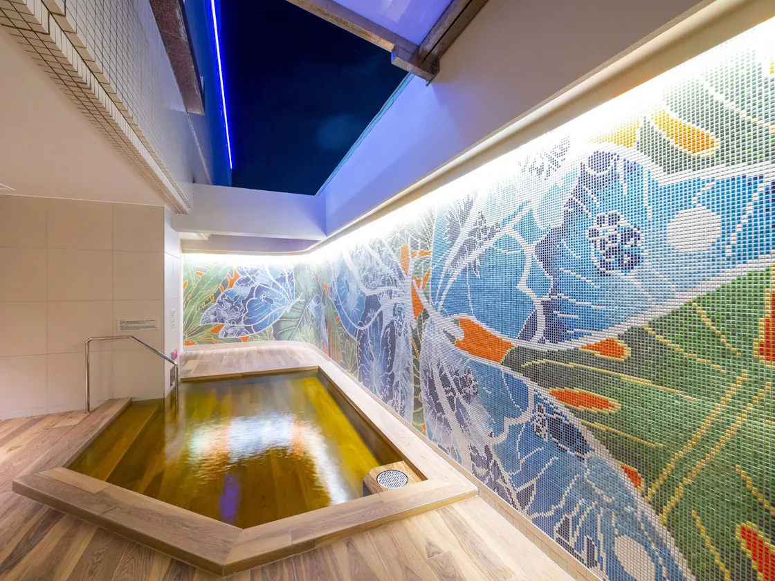 三重城温泉 島人の湯 露天風呂(男湯)