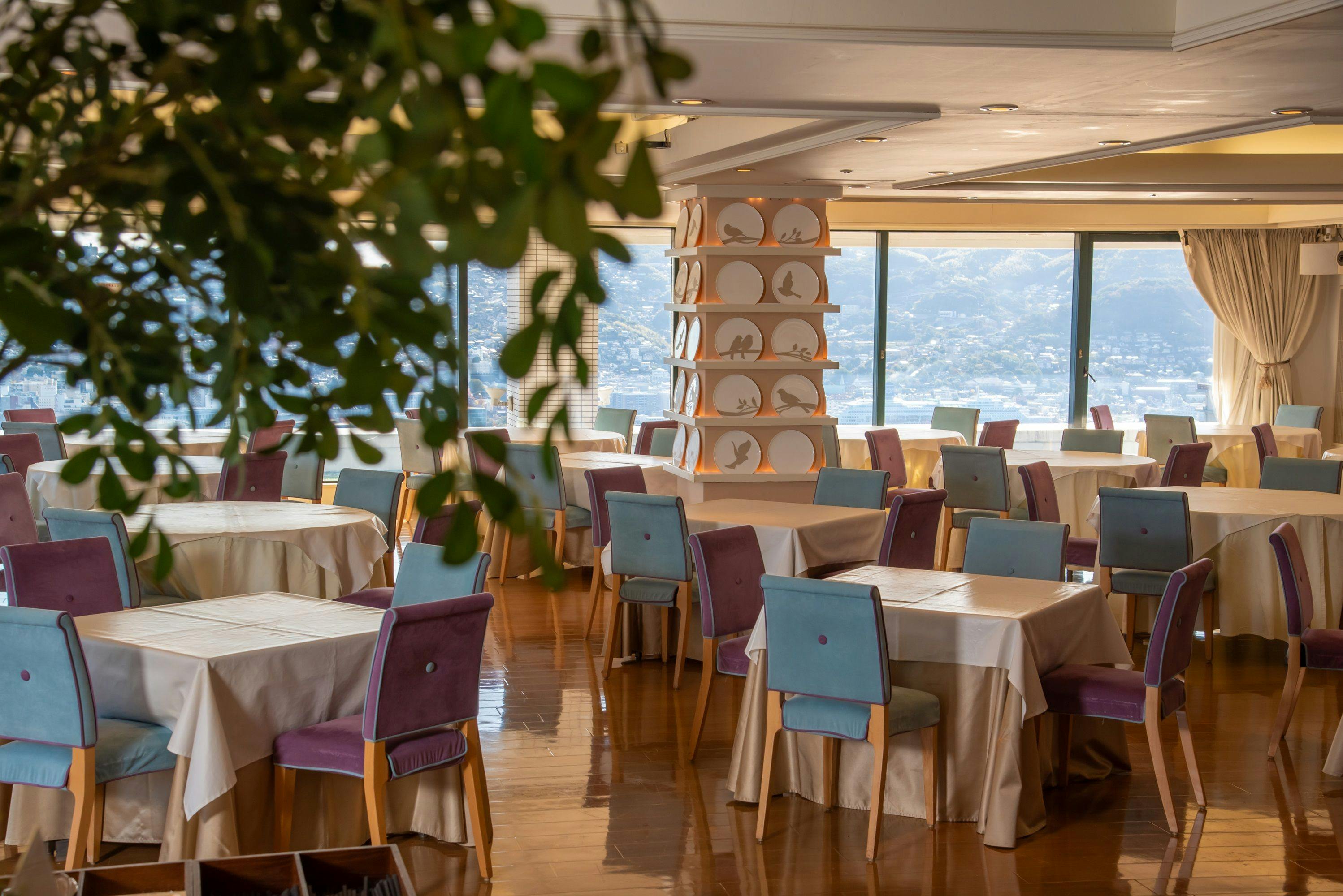 【朝食】8Fレストラン「THE ORIENTAL」