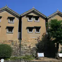 Jalan yang dilalui oleh Suzu