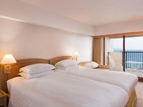 ルネッサンス リゾート ナルト