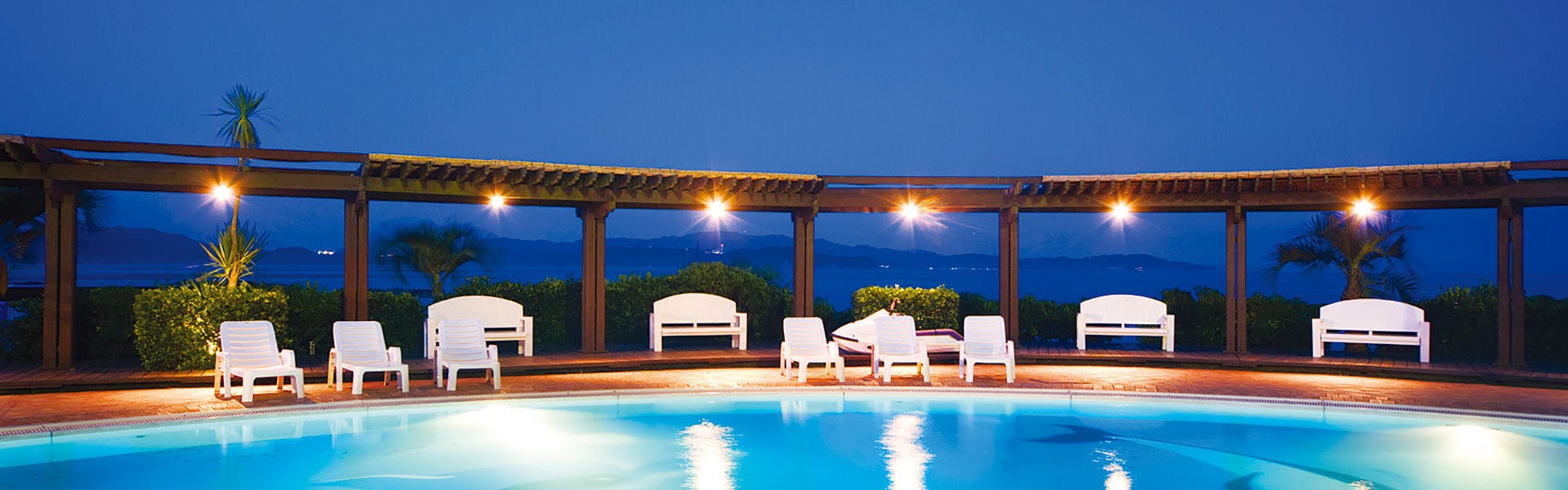 アオアヲ ナルト リゾート