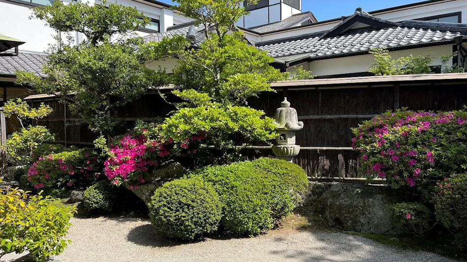 Hagi no Yado Tomoe