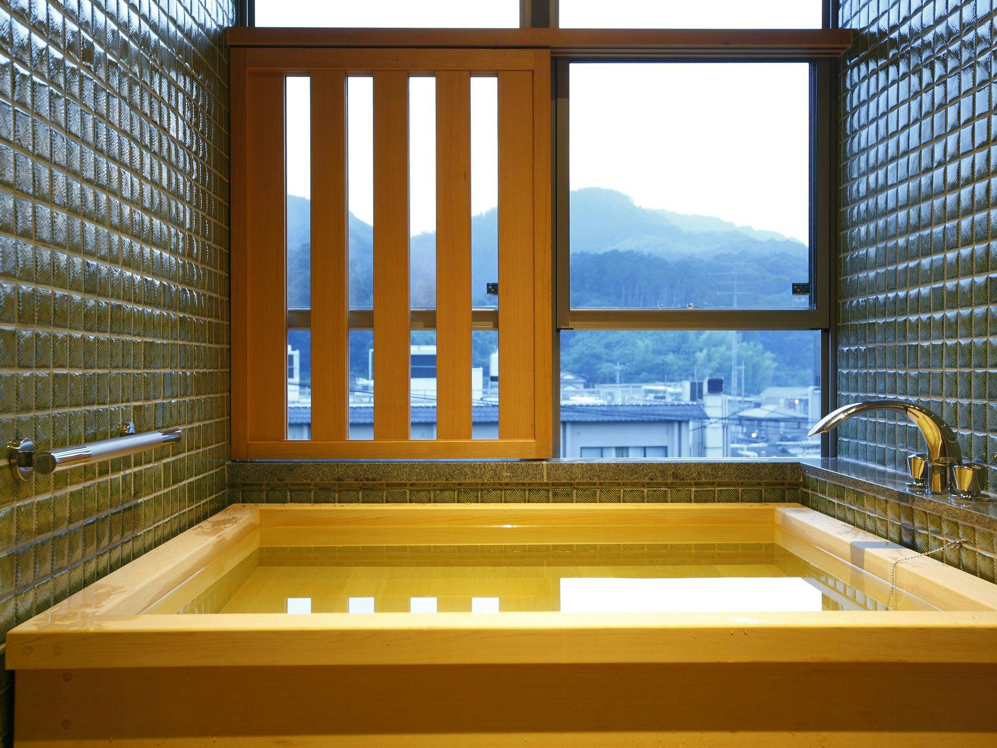 湯めぐりの宿　吉春