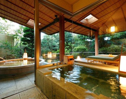 『胡蝶』庭園風呂２つ付客室