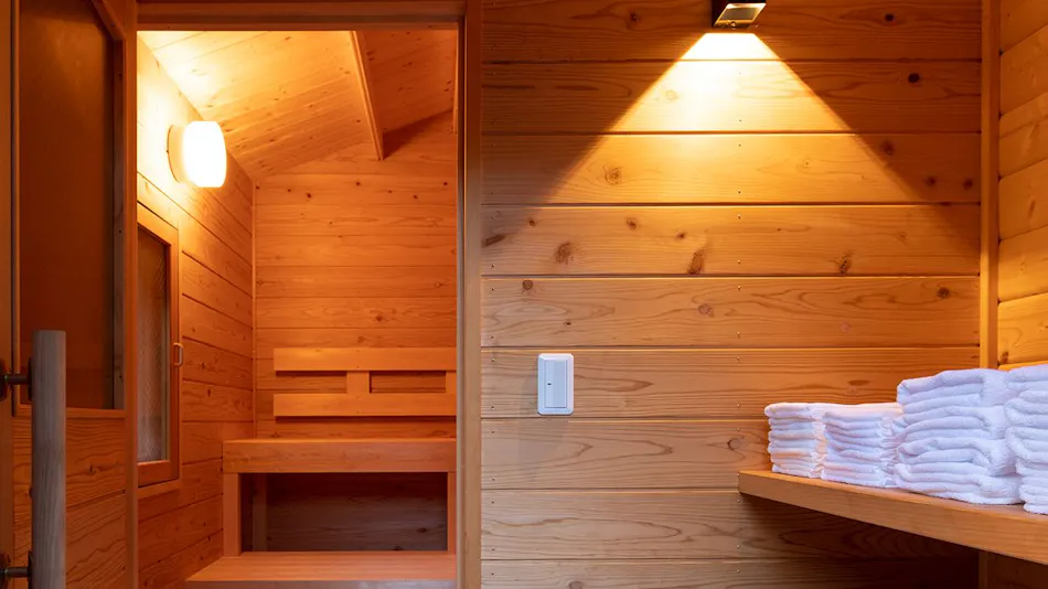 Shirakabe: A Traditional and Modern Fusion in a Satoyama Farmhouse