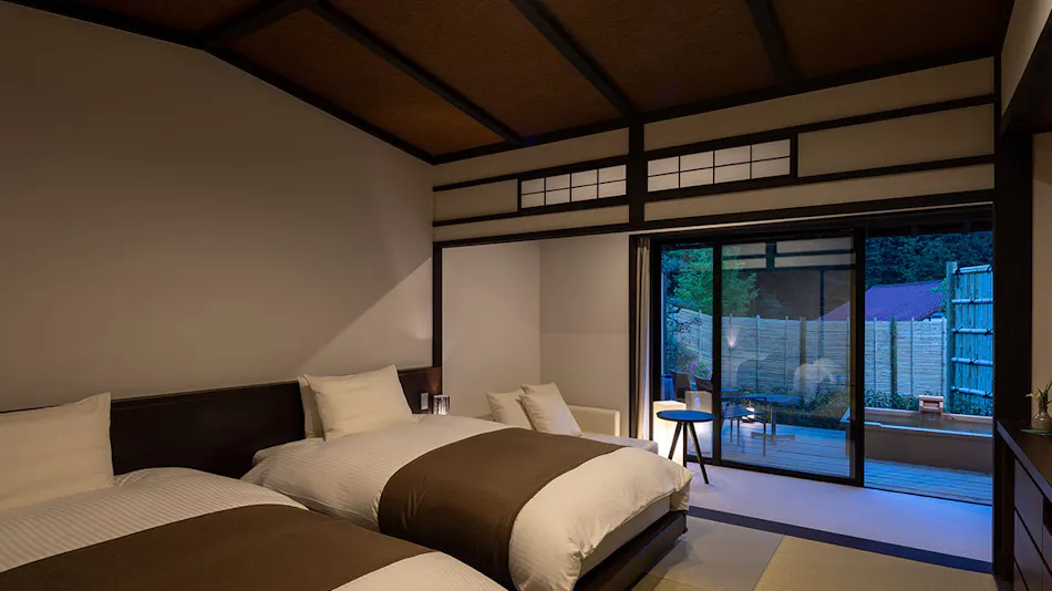 Shirakabe: A Traditional and Modern Fusion in a Satoyama Farmhouse