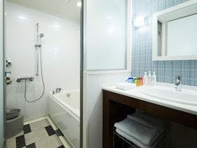 ホテルユニバーサルポート 2枚目