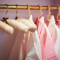 ชุดนอนสไตล์ผู้หญิง