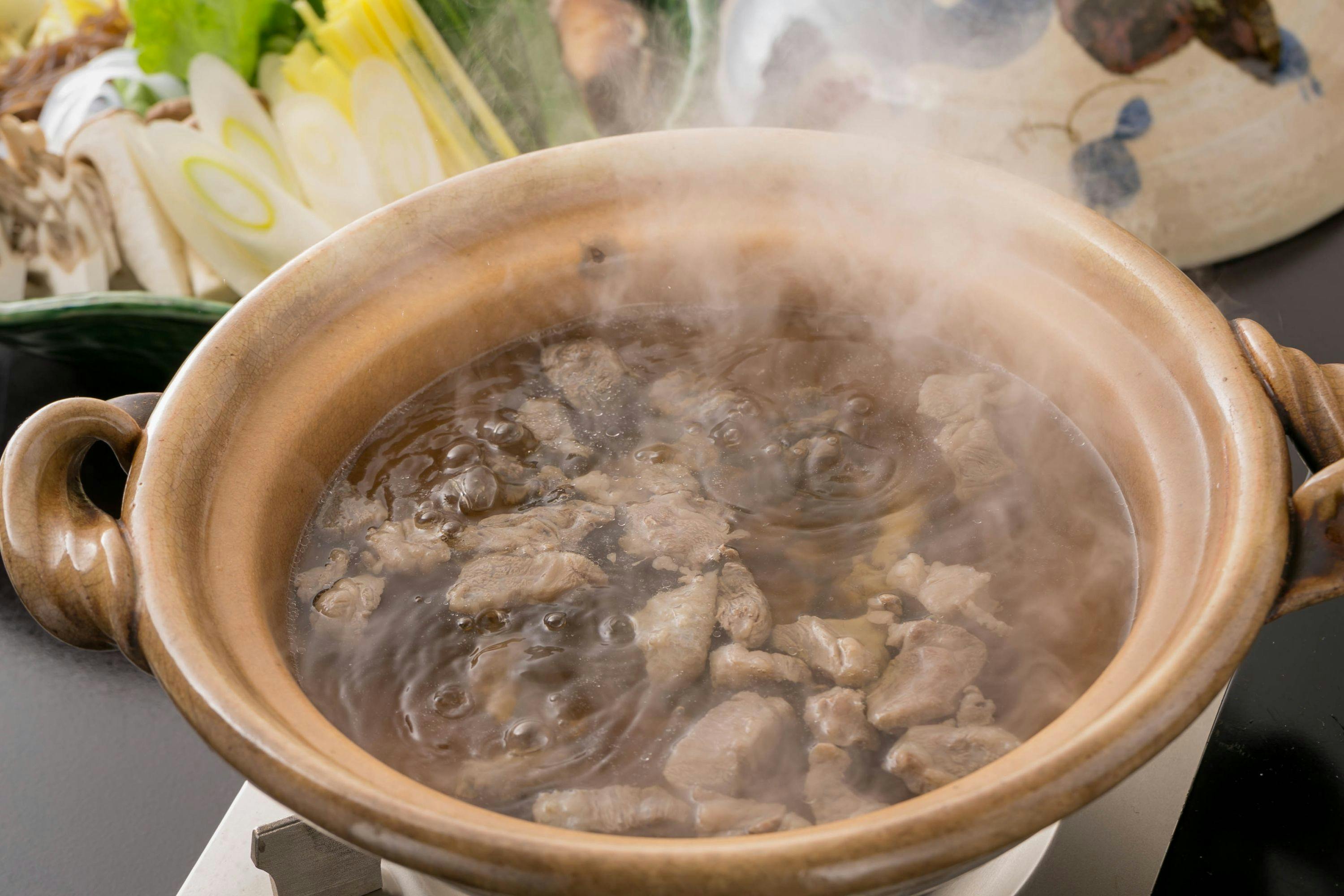 【奥津荘1番人気】　牛肉を使った奥津荘でしか味わえない郷土料理