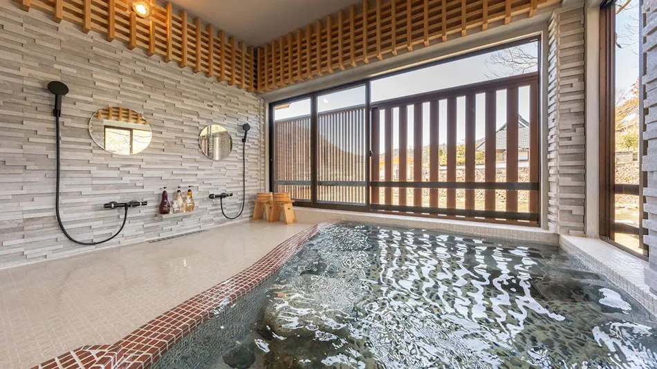 Registered Tangible Cultural Property Ryokan Meisen Kagiyu Okutsuso