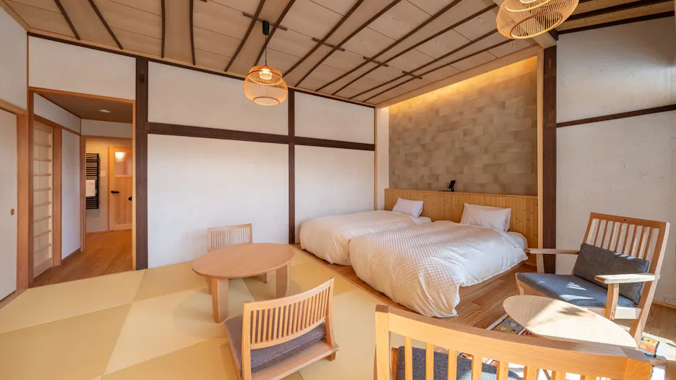 Registered Tangible Cultural Property Ryokan Meisen Kagiyu Okutsuso