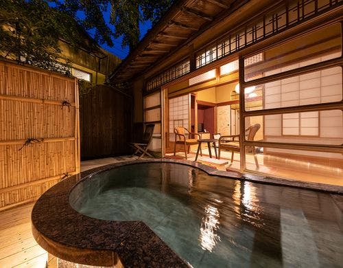 渓流沿い源泉かけ流し露天風呂付離れ