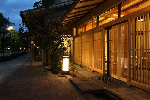 【年末年始限定】旬の食材を活かした年末年始の特別創作懐石＜12/28～1/3＞