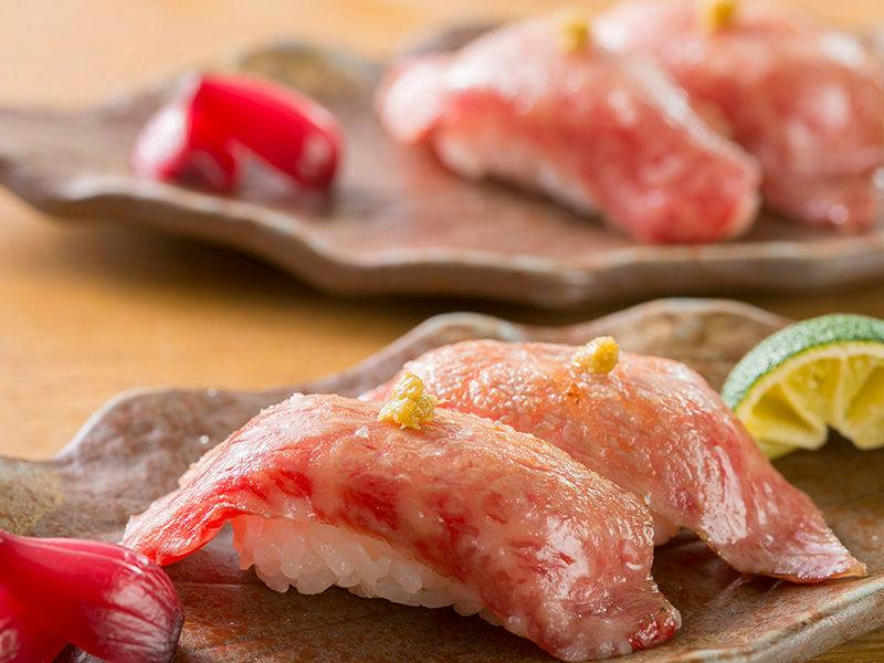 【お肉とお魚両方を楽しむ】「能登牛炙り寿司」と「旬の地魚」～ワンランク上の食材のハーモニー