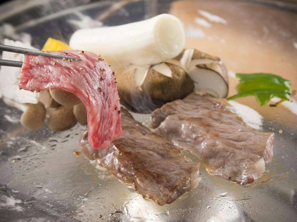 【お手頃UPグレード】能登牛のひとくちステーキ付懐石　水晶プレート焼きで頂く素材の凝縮された旨み