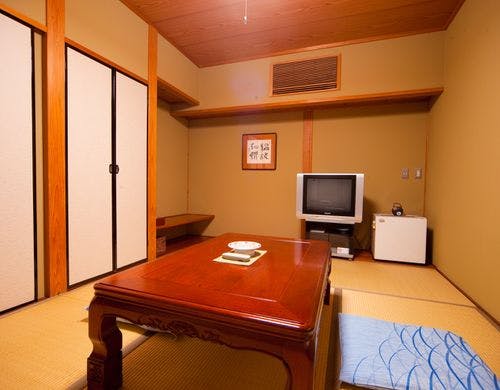 和室８帖+６帖　内風呂（温泉）付　２階