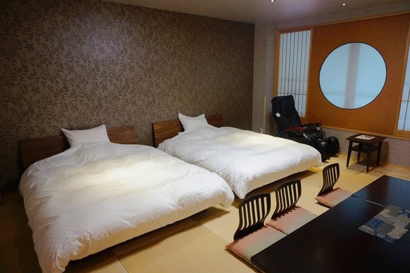 ห้องสไตล์ญี่ปุ่นขนาด 15 เสื่อทาทามิ กว้างขวางสำหรับการใช้งาน