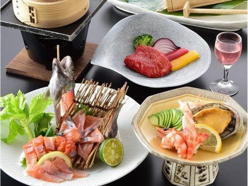 Ａ5阿波牛と徳島の海の幸の会席料理