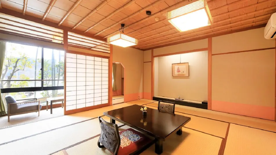 Nichouan Keigetsu