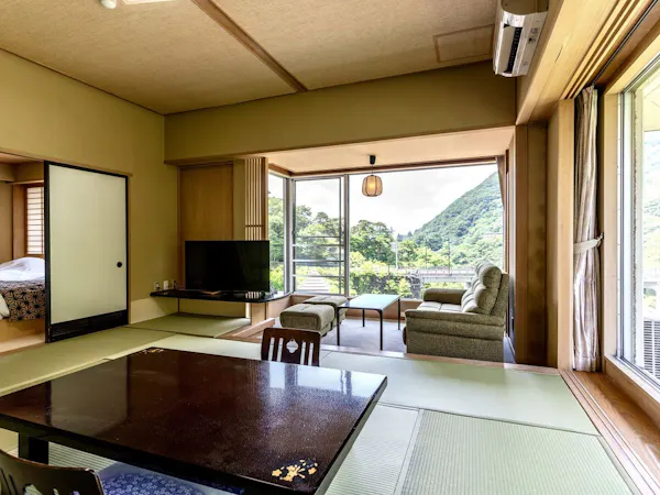 【鬼怒川リバービュー】くつろぎの和室