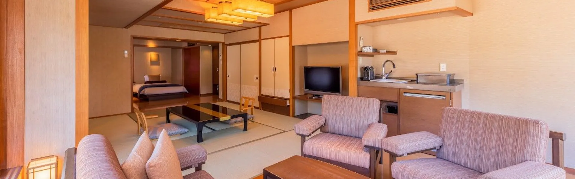 箱根湯本温泉 ホテル河鹿荘