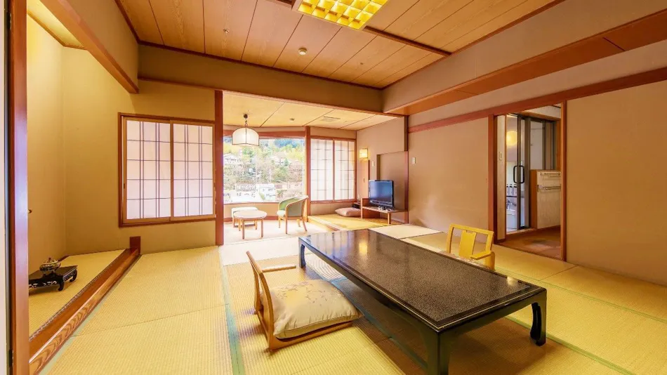 Hakone Yumoto Onsen Hotel Kajikaso