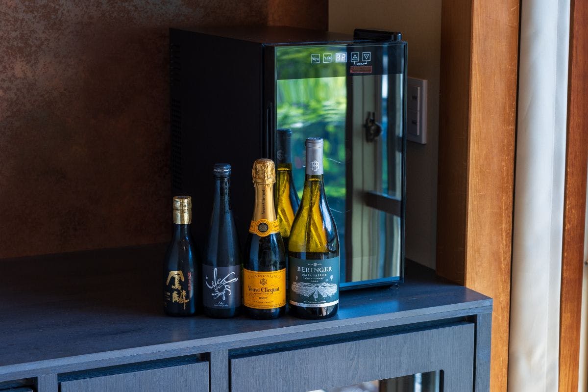 箱根湯本温泉　ホテル河鹿荘
