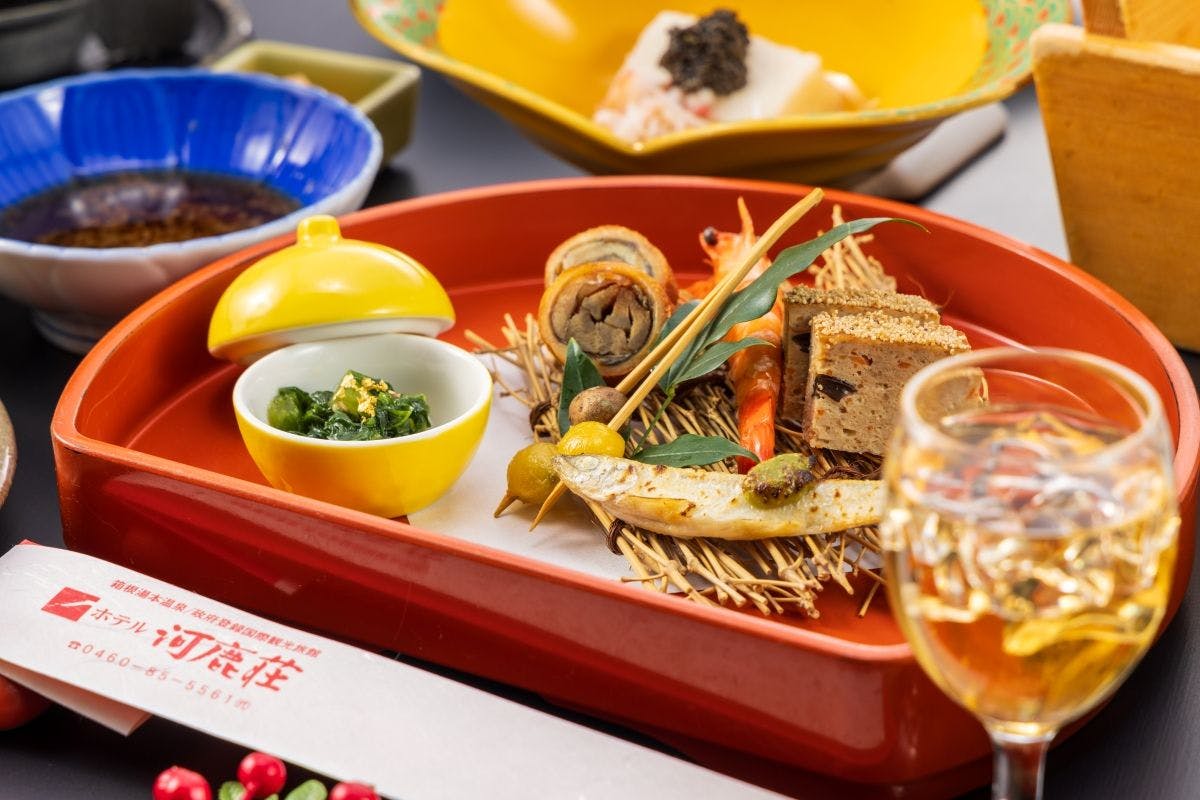 箱根湯本温泉　ホテル河鹿荘