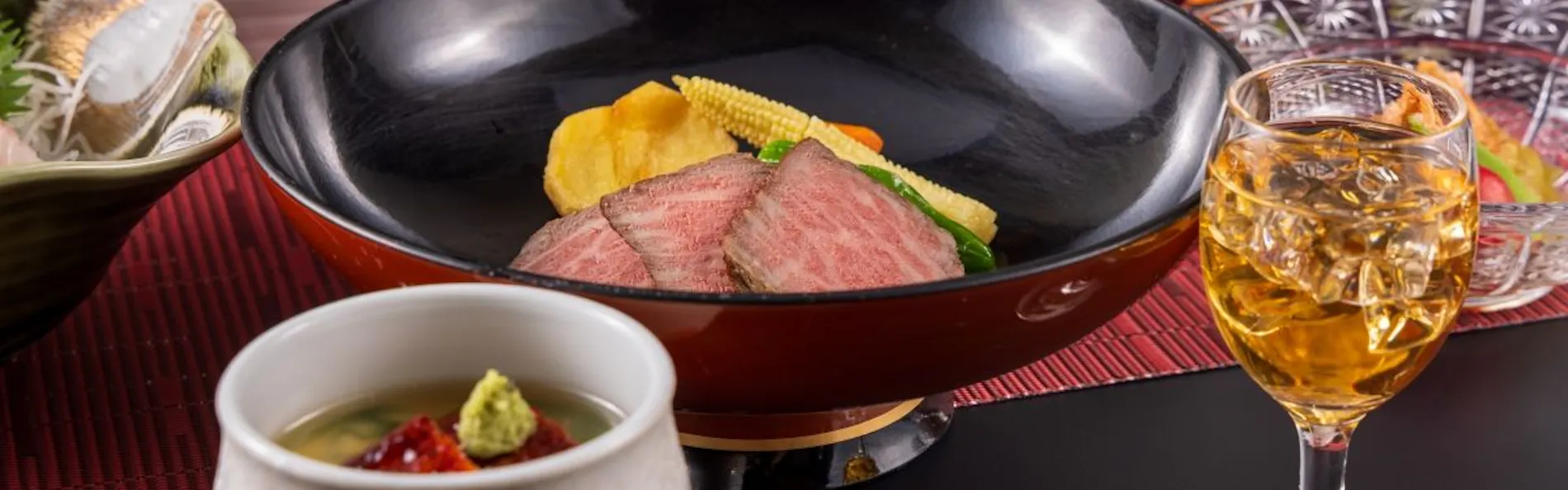 箱根湯本温泉 ホテル河鹿荘