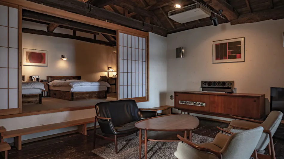 Hidden Inn with Open-Air Baths in Every Room - Hana no Kumo