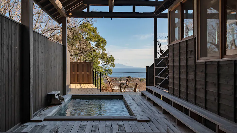 Hidden Inn with Open-Air Baths in Every Room - Hana no Kumo