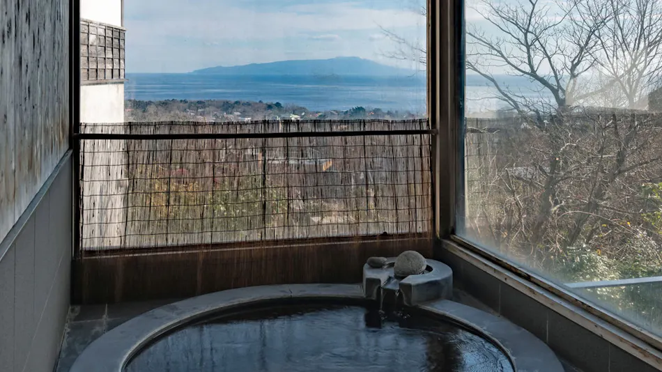 Hidden Inn with Open-Air Baths in Every Room - Hana no Kumo