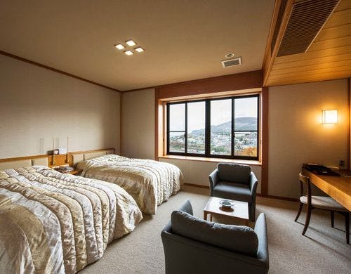 本館洋室／主室