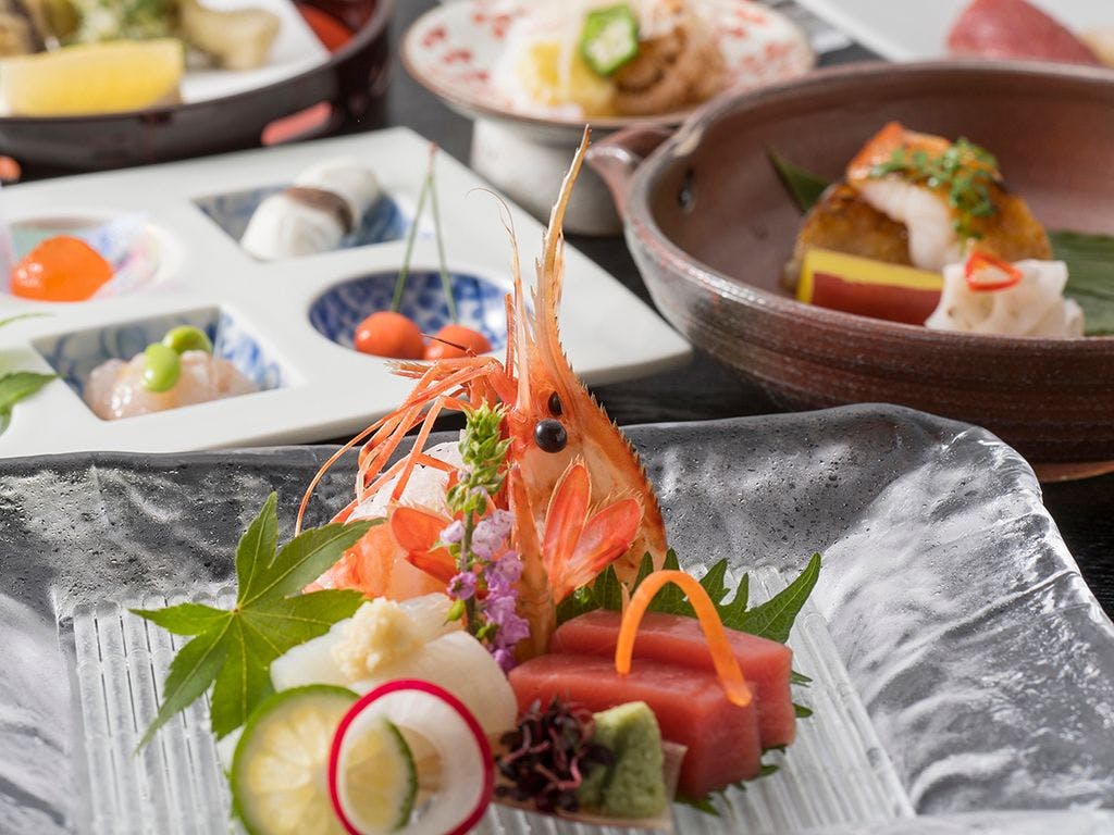 料亭湯宿　銀鱗荘