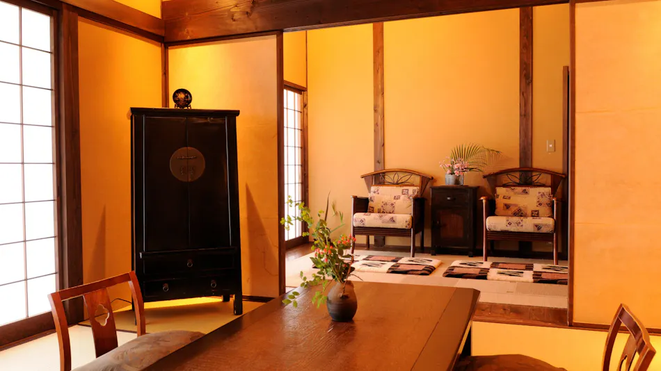 "Tsuki no Usagi: A Secluded Inn with Spectacular Views"