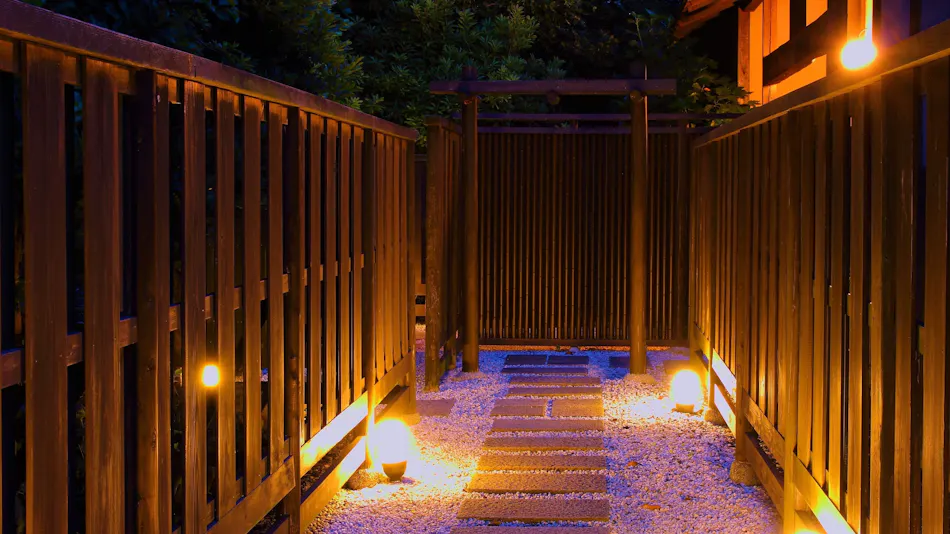 "Tsuki no Usagi: A Secluded Inn with Spectacular Views"