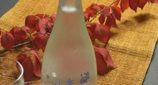 【記念日】ホールケーキとハーフボトルワインor地酒(300ml)付き!山形牛をミニステーキで