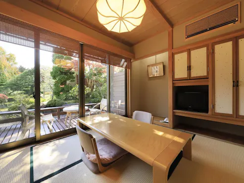 【メゾネットA】1階和室